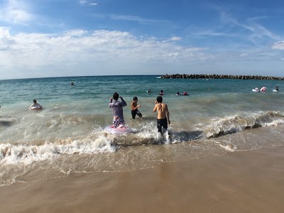 姉ヶ浜海水浴場