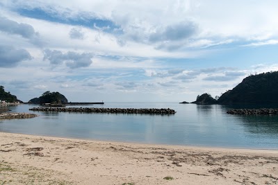 春日の浜海水浴場