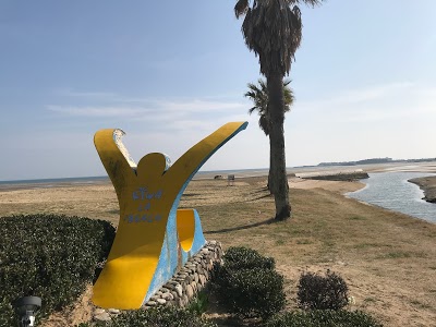 キワ・ラ・ビーチ(岐波海水浴場)