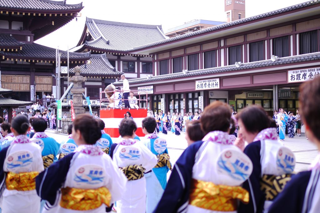 風鈴市踊り練り込み